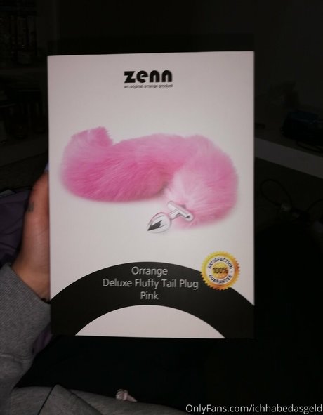 ichhabedasgeld model nackte galerien