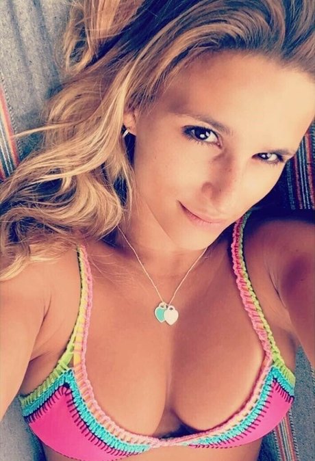 Jade Barbosa model erotische galerie