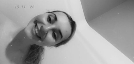 Pixiepie123 nackt nette fotos