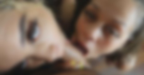 capdollaz nackte fotos