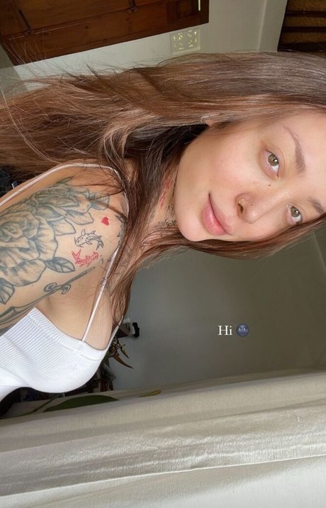 Ema Moscardini hübsche nackte galerie