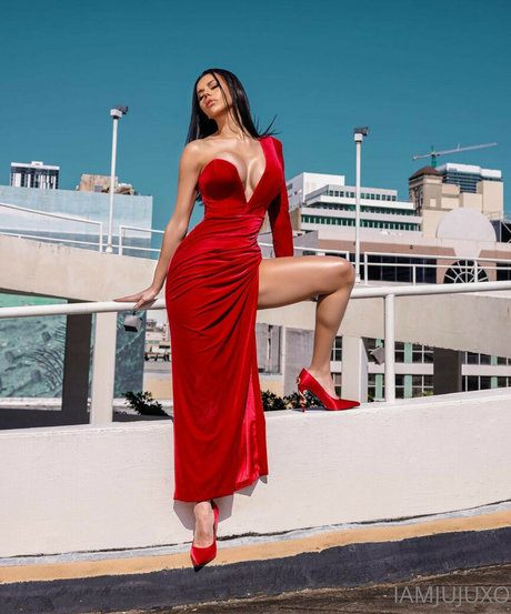 Juju Bahreis erwachsene pornographische bilder