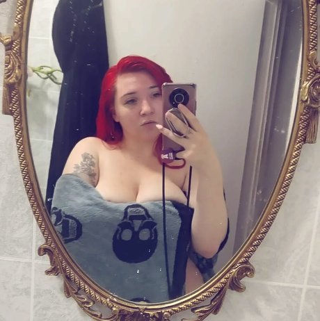 Ariel Vanderberg nackt top fotos