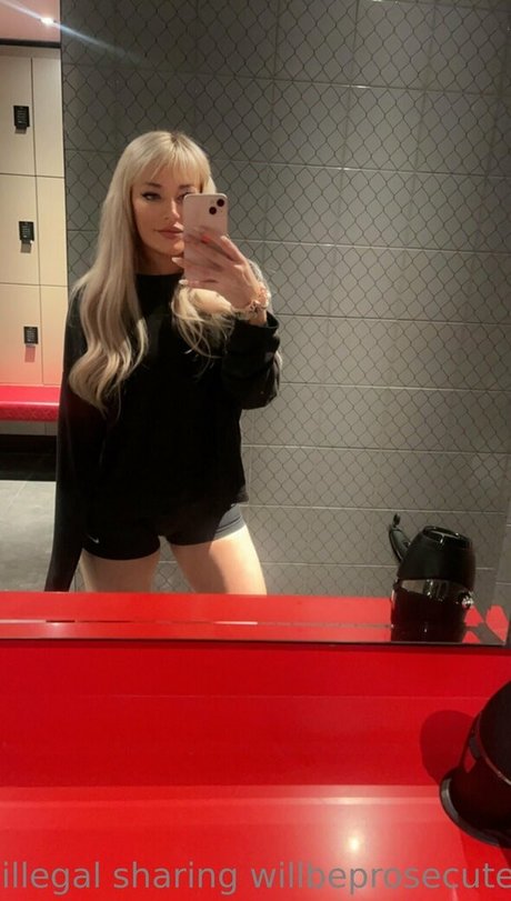 elisechristie freie exklusive foto