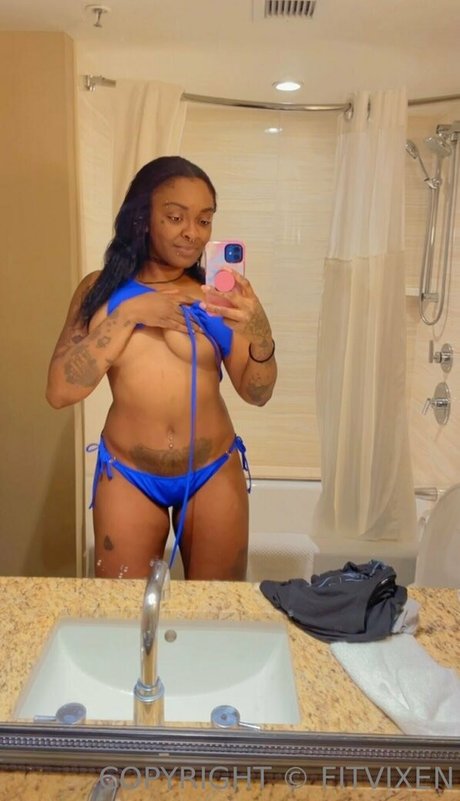 fitvixenfree top bild