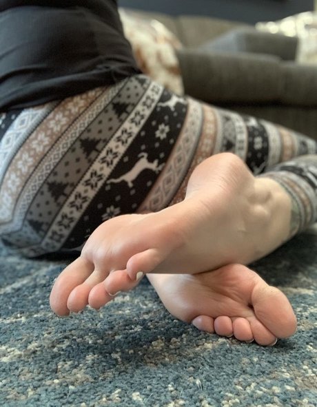 Kiki Kitsune nackt heiße bilder