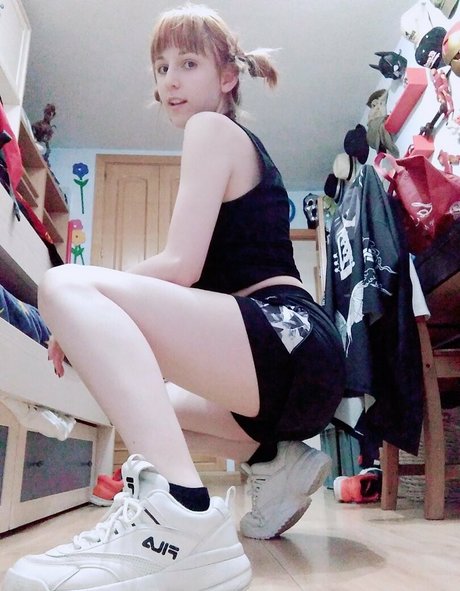 nami ayashi kunst top bild