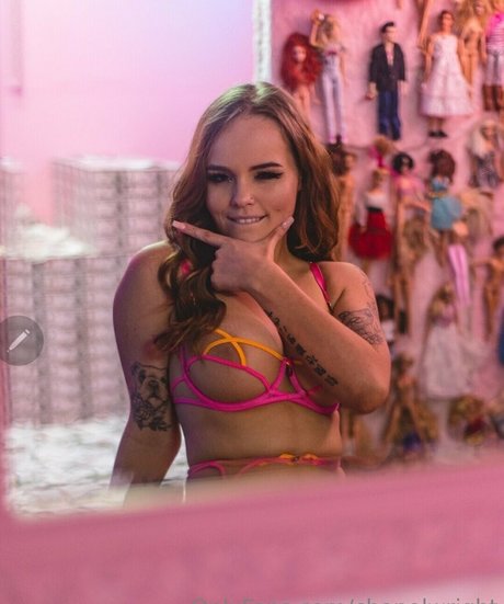 chanelwright perfekte erwachsene foto