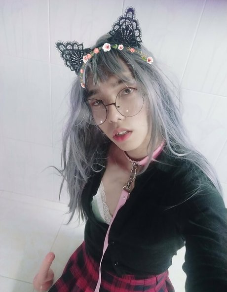 blonde sekretärin onlyfans nacktheit heiße archiv