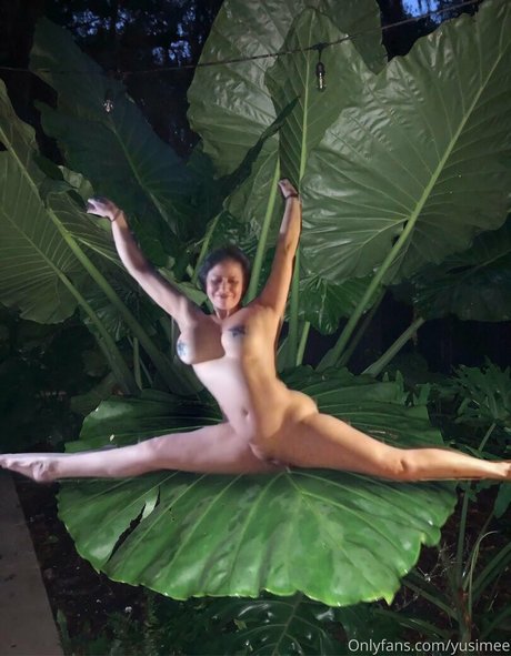 yusimee erwachsene exklusive galerien