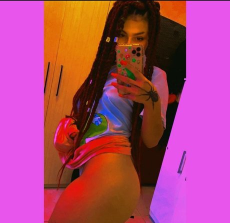 Lilbabyvennom perfekte nacktheit bilder