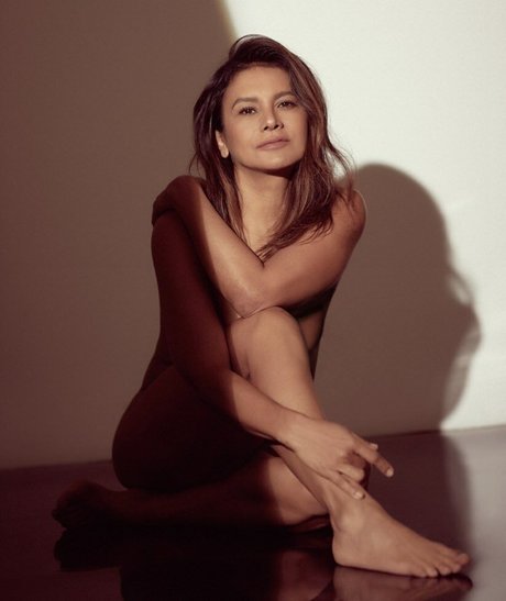 Dira Paes hübsche xxx bilder