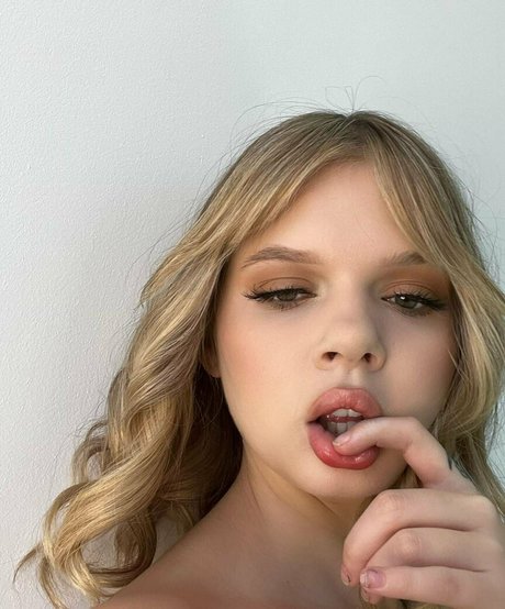 cocolovelock nackt exklusive galerien