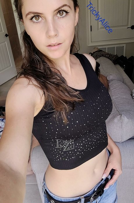 Trickyalice6 erotische kostenlose galerie