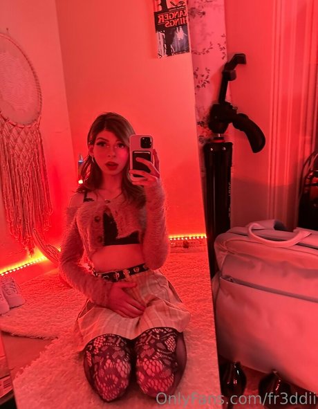 Fr3ddii model heiße bild