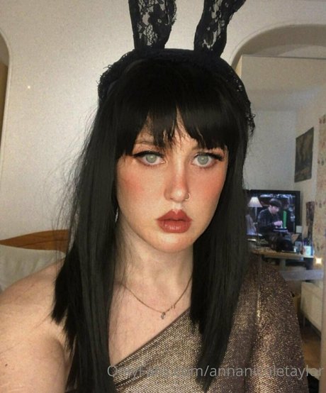 annanicoletaylor sexy nackte galerien