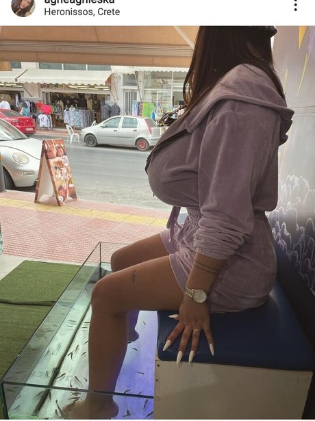 milf brille onlyfans freie akt bild