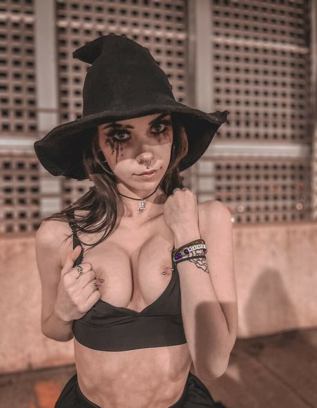 Midnight rav3n exklusive hd bilder