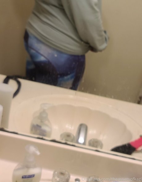 theassetsofkazi kostenlose sexy foto