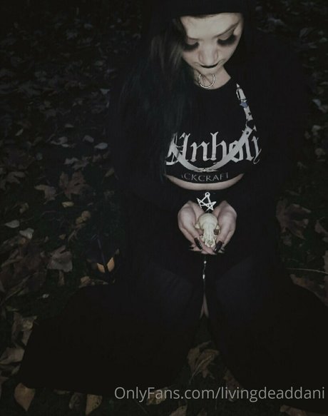 livingdeaddani xxx pornografische archiv