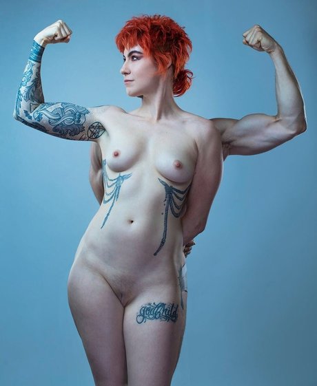 DanikaXIX schauspielerin nackten foto