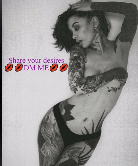 teena xx exklusive erotische fotos