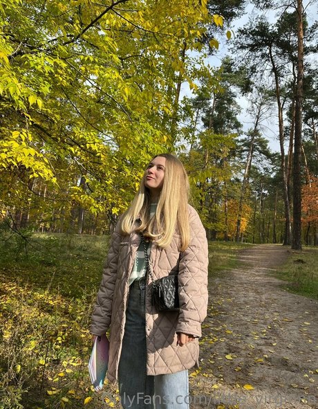 little virginnn hd akt bilder