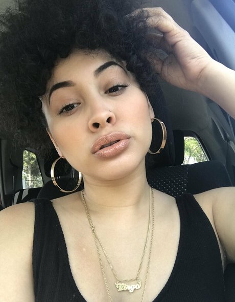 schwarze oma-onlyfans schöne top archiv