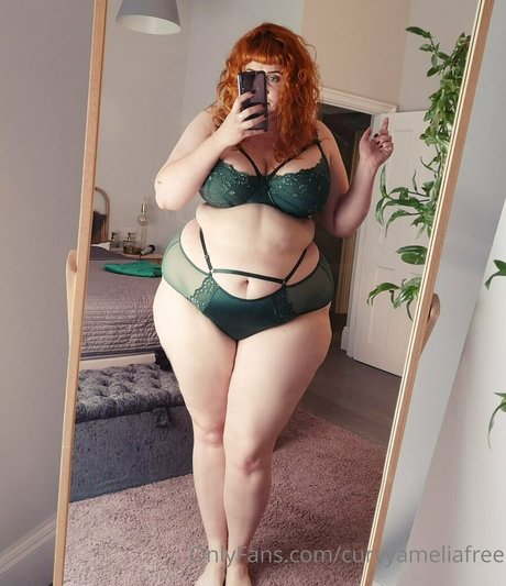 curvyameliafree perfekte erwachsene galerie