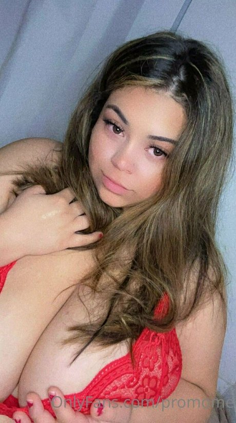 promome nackte pornostar bild