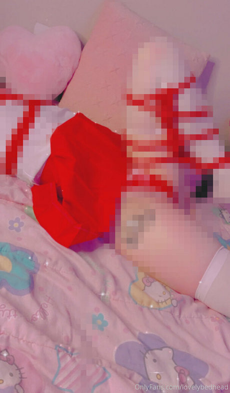 lovelybedhead schöne pornostar foto