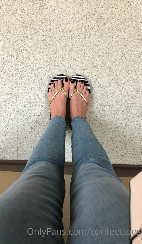corifeettoes hübsche nacktheit fotos