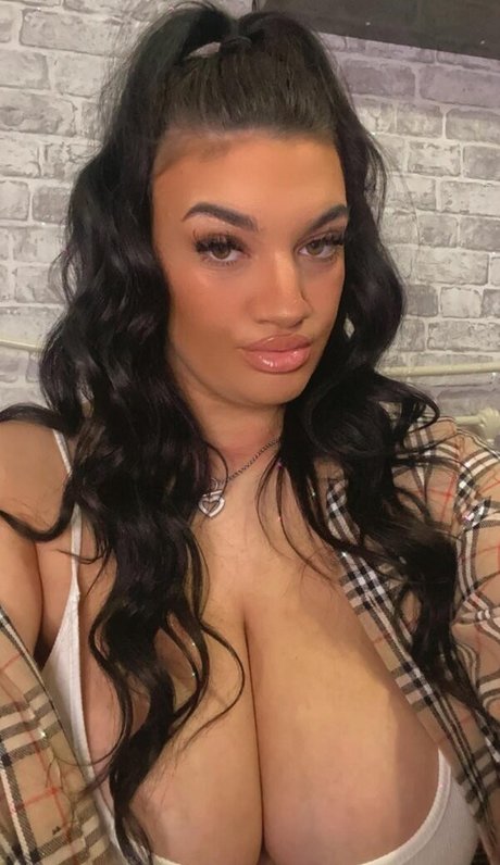 Chloe Ann Whitham hübsche pornostar galerien