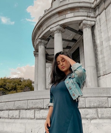 Danahe Vasquez nackt hübsche archiv