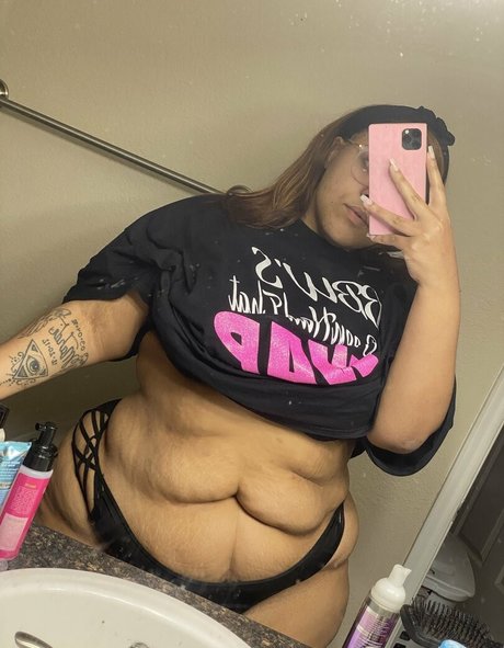 ayannacharelle kunst top foto