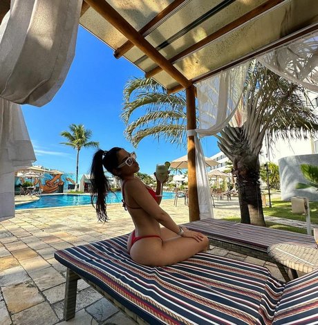 Mariely E Mirella Santos top nackte bilder