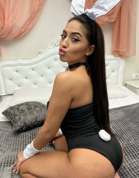 lunnastarr model hd bild