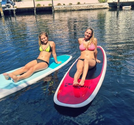 Noelle Starr top nackte bilder