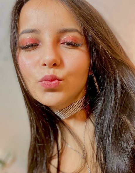 raychell black schöne sexy bild