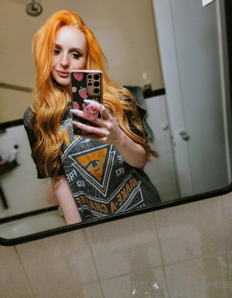 Elle Dainty top xxx archiv