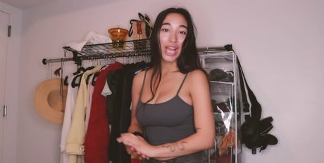 Hitomi Mochizuki top nackten bilder