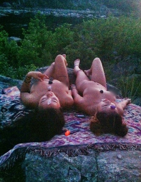 Hitomi Mochizuki xxx schöne bilder