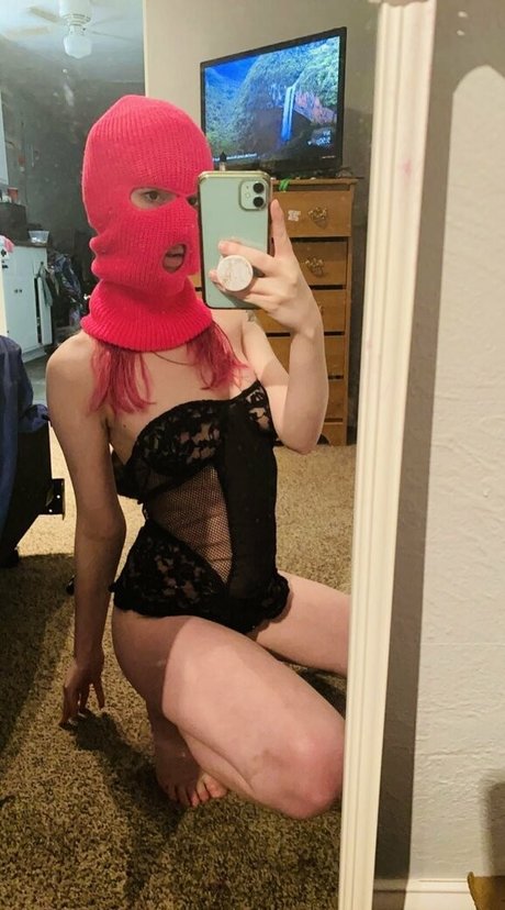 katrinaa greyy model nackte foto