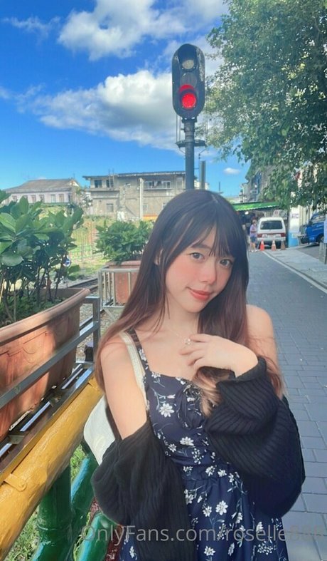 latina-teen-onlyfans sexy heiße foto