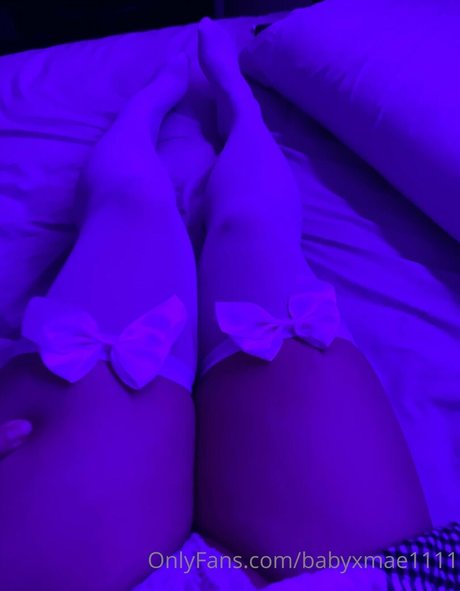 babyxmae1111 porno erwachsene fotos