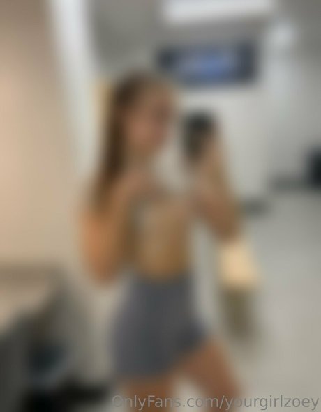 yourgirlzoey sex pornostar galerie