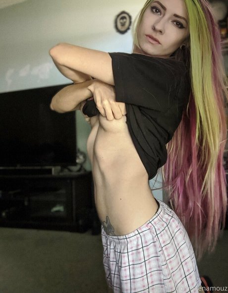 leenamouz nacktheit xxx galerie