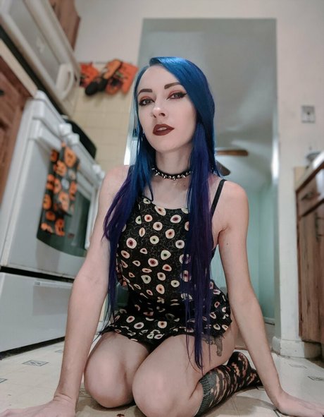 leenamouz schöne pornostar bild