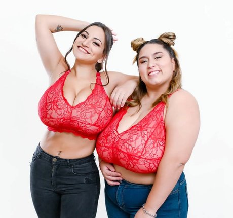 Agustina Guz heiße nackte foto