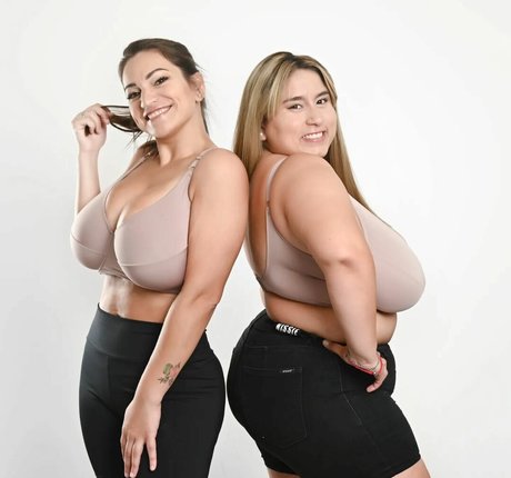 Agustina Guz xxx hübsche galerien